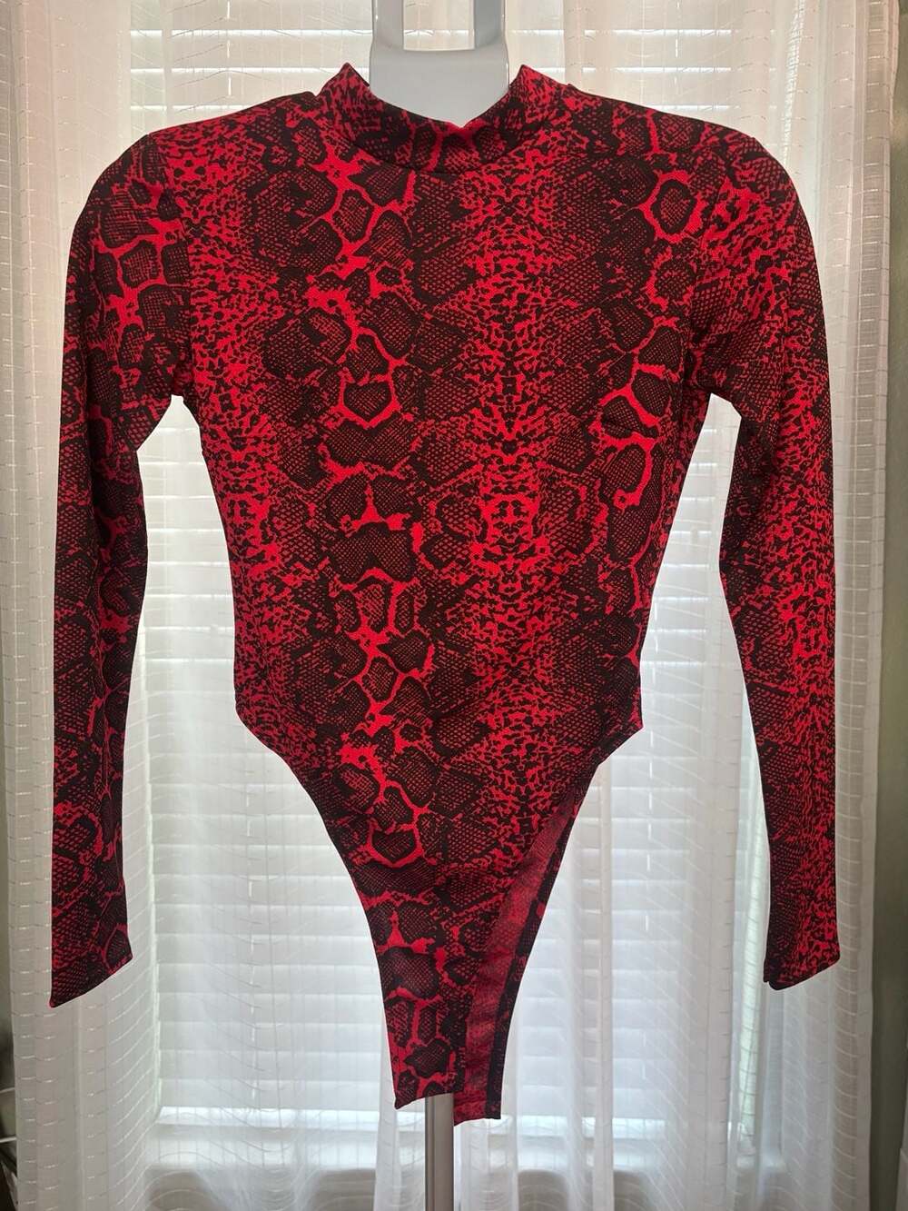 Boohoo Snake Print Roll Neck Bodysuit Red Size US 4